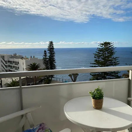 Fantastico Estudio Con Vistas Al Mar